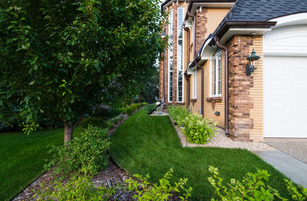 Whitemud Park Landscape Design by Andreas Lietz of Salisbury Landscaping